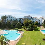 Lägenhet Vacation I Terrazas De Banus, Romantic, Jacuzzi, Pet-friendly, Cosy Duplex Penthouse, 2min Walk To Marina Marbella
