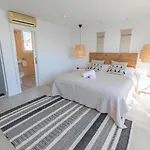 Vacation I Terrazas De Banus, Romantic, Jacuzzi, Pet-friendly, Cosy Duplex Penthouse, 2min Walk To Marina *