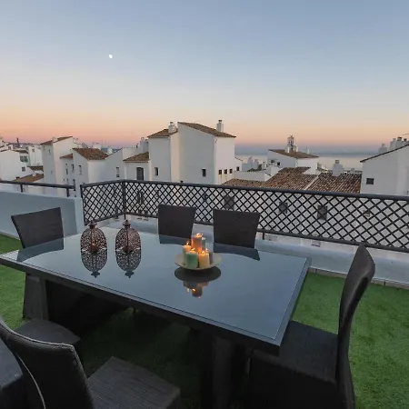 Vacation Marbella: Romantic Duplex Penthouse Near Marina Apartment *